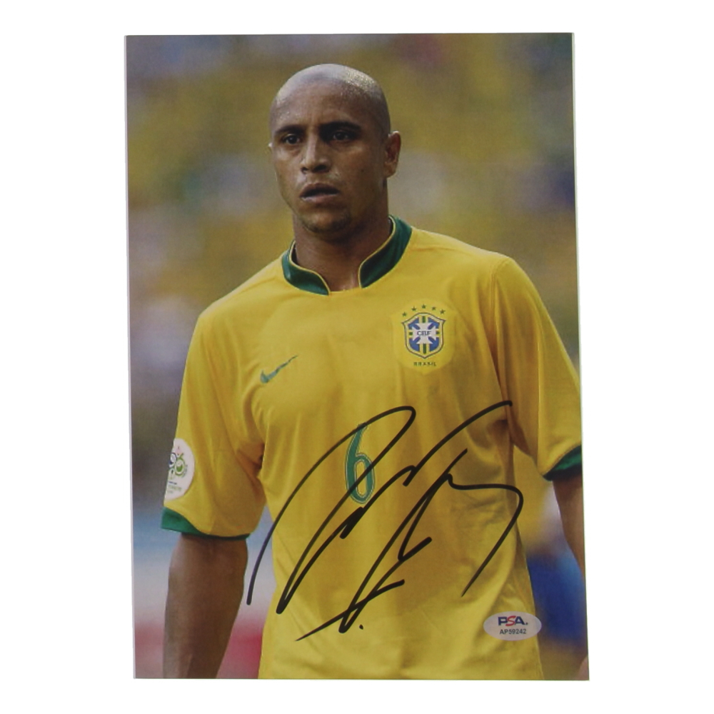 Roberto Carlos Signed 8x11.5 Photo (PSA) at PristineAuction.com