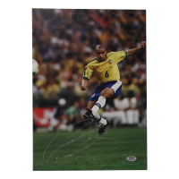 Roberto Carlos Signed 11.25x16.25 Photo (PSA) at PristineAuction.com