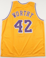 James Worthy Signed Jersey (Schwartz) at PristineAuction.com