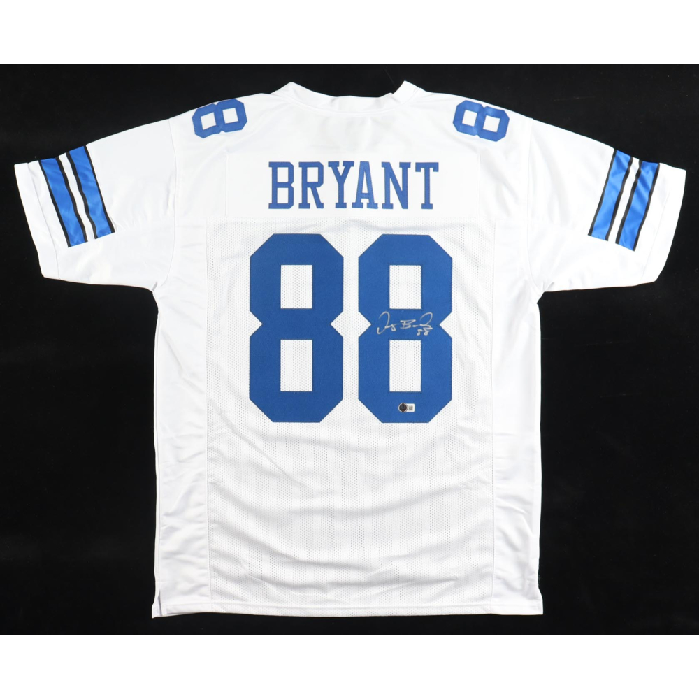 Dez Bryant Signed Jersey (Beckett) at PristineAuction.com