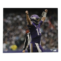 Sam Darnold Signed Vikings 16x20 Photo (Fanatics) at PristineAuction.com