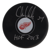 Chris Chelios Signed Red Wings Logo Hockey Puck Inscribed "HOF 2013" (Schwartz) at PristineAuction.com