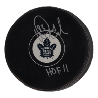 Doug Gilmour Signed Maple Leafs Logo Hockey Puck Inscribed "HOF '11" (Schwartz) at PristineAuction.com