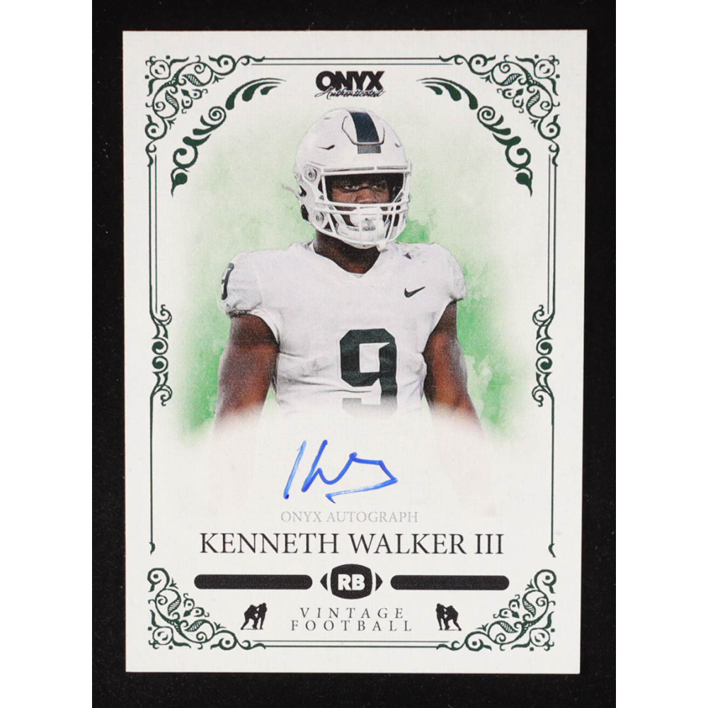 Kenneth Walker III 2022 Onyx On-Card Autographs #VAKW RC at PristineAuction.com