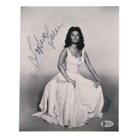 Sophia Loren Signed 8x10 Photo (Beckett) at PristineAuction.com