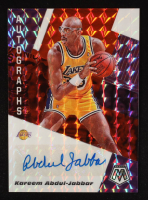 Kareem Abdul-Jabbar 2019-20 Panini Mosaic Autographs Mosaic Choice Red Fusion #38 at PristineAuction.com