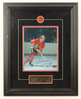 Bobby Hull Signed Blackhawks Custom Framed Photo Display with Blackhawks Team Logo Pin (Beckett) at PristineAuction.com