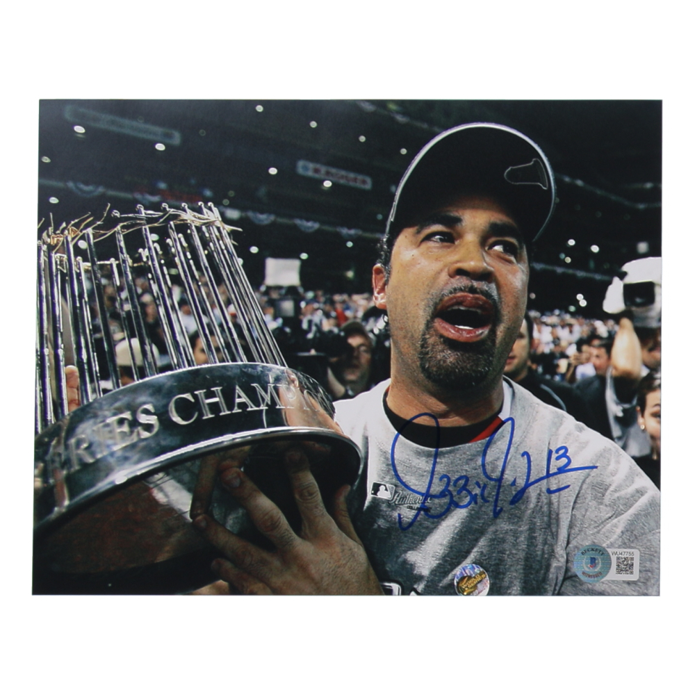 Ozzie Guillen Signed White Sox 8x10 Photo (Beckett) at PristineAuction.com