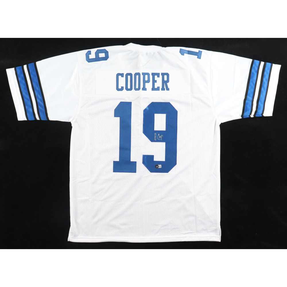 Amari Cooper Signed Jersey (Beckett) at PristineAuction.com