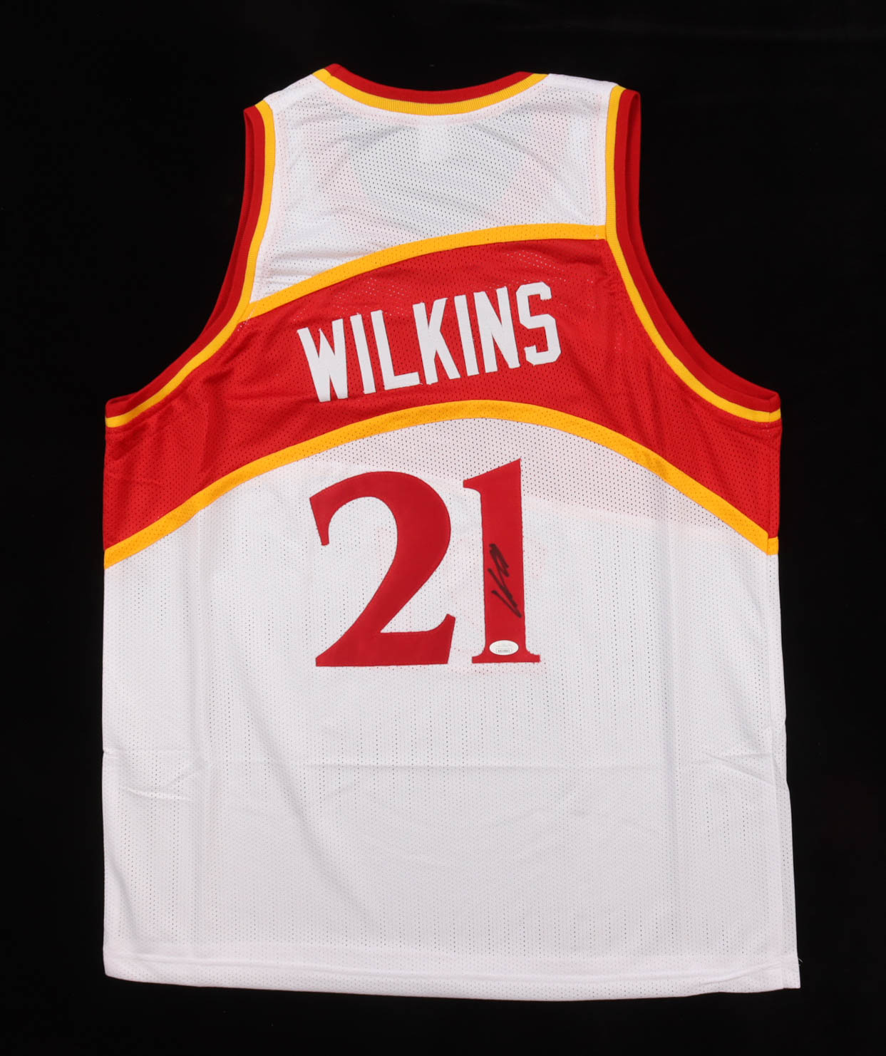 Dominique Wilkins Signed Jersey (JSA) at PristineAuction.com Dominique Wilkins Signed Jersey (JSA) at PristineAuction.com