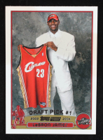 LeBron James 2003-04 Topps #221 RC at PristineAuction.com