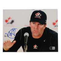Mike Babcock Signed Team Canada 8x10 Photo (Beckett) at PristineAuction.com