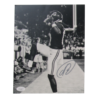 Isaiah Bond Signed Alabama Crimson Tide 8x10 Photo (JSA) at PristineAuction.com