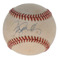 Ryne Sandberg Signed ONL Baseball (Beckett) at PristineAuction.com