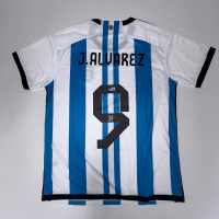 Julian Alvarez Signed Jersey (Beckett) at PristineAuction.com