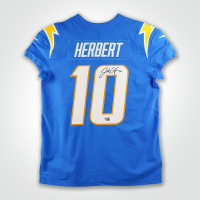 Justin Herbert Signed Chargers Nike Authentic Jersey (Fanatics) at PristineAuction.com
