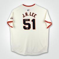 Jung Hoo Lee Signed Giants Nike Authentic Jersey (Beckett) at PristineAuction.com
