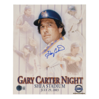 Gary Carter Signed Mets 8x10 Photo (Beckett) at PristineAuction.com