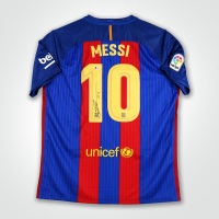 Lionel Messi Signed Barcelona Nike Authentic Jersey (Beckett) at PristineAuction.com