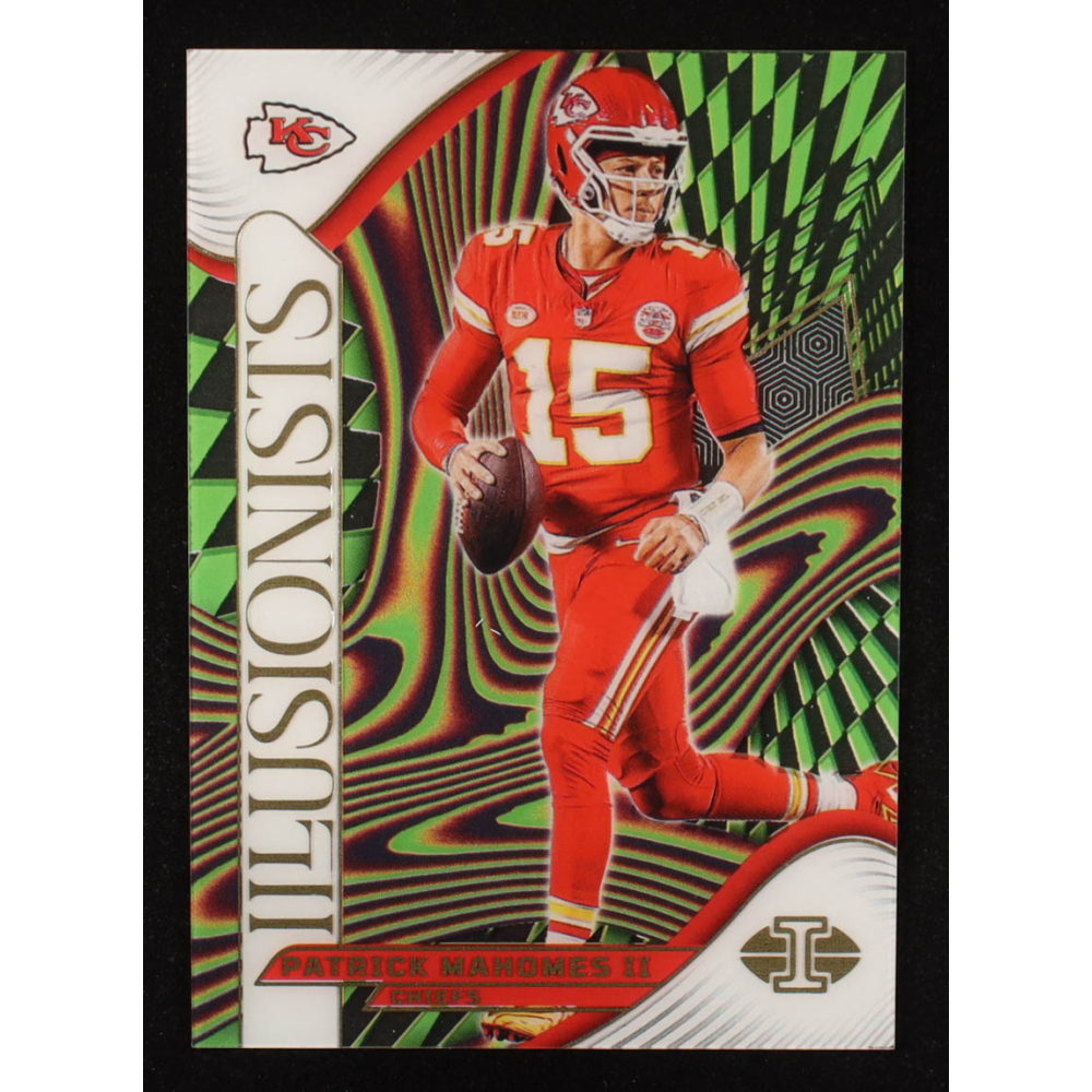 Patrick Mahomes II 2024 Panini Illusions Illusionists Emerald #12 at PristineAuction.com