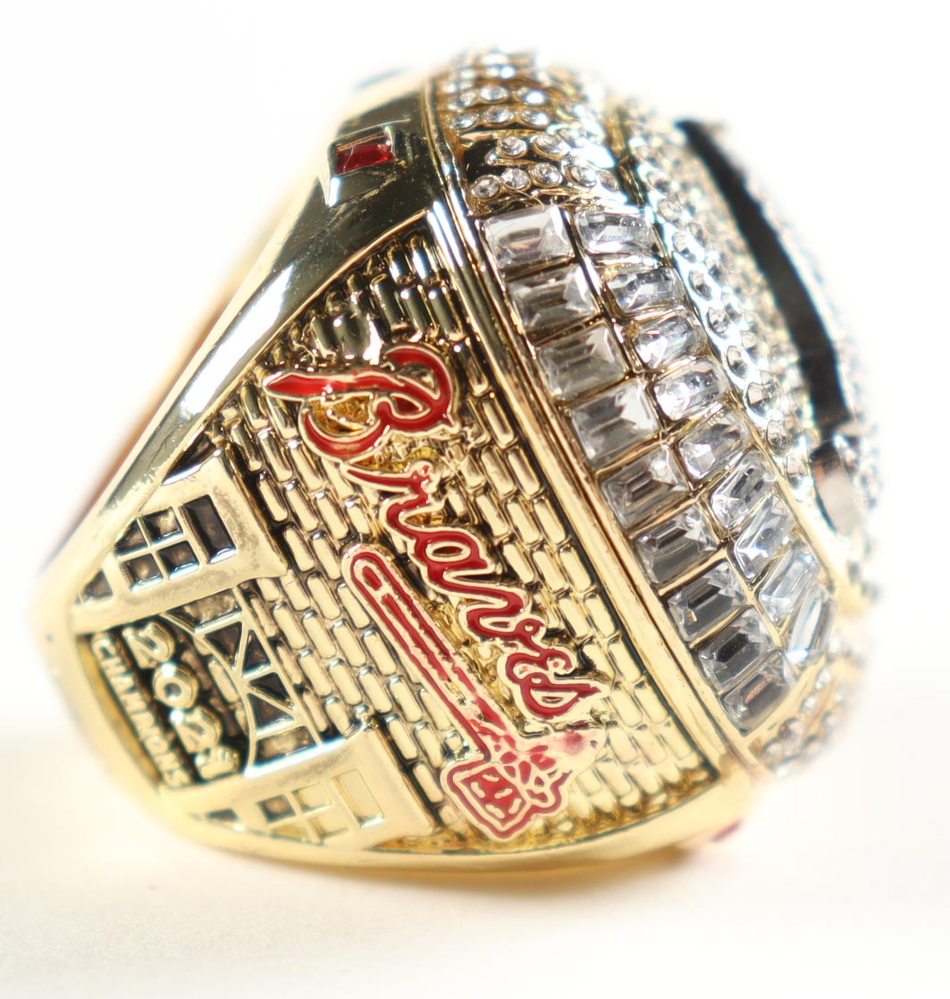 2021 Braves World Series MLB Replica Championship Ring with Original Box at PristineAuction.com 2021 Braves World Series MLB Replica Championship Ring with Original Box at PristineAuction.com