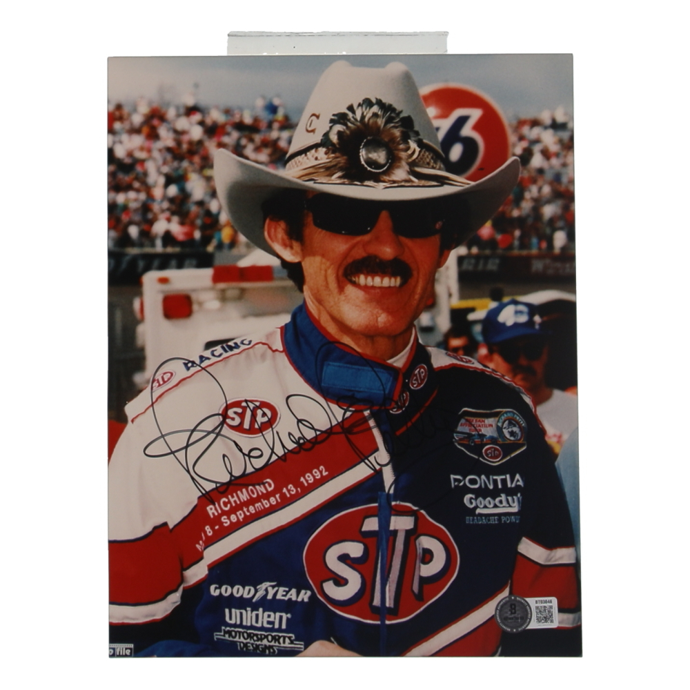 Richard Petty Signed NASCAR 8x10 Photo (Beckett) at PristineAuction.com