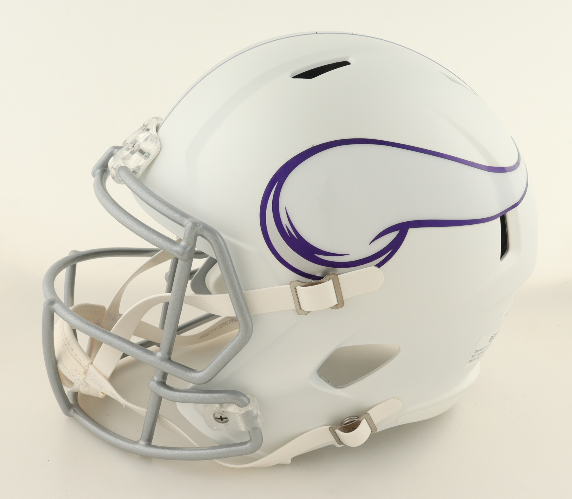 Adrian Peterson Signed Vikings Full-Size Matte White Speed Helmet Inscribed "ROY 07" (JSA) at PristineAuction.com Adrian Peterson Signed Vikings Full-Size Matte White Speed Helmet Inscribed "ROY 07" (JSA) at PristineAuction.com