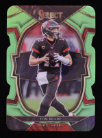 Tom Brady 2022 Select Prizm Neon Green Die Cut #26 #091/299 at PristineAuction.com