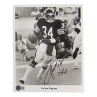 Walter "Sweetness" Payton Signed Bears 8x10 Photo (Beckett) at PristineAuction.com