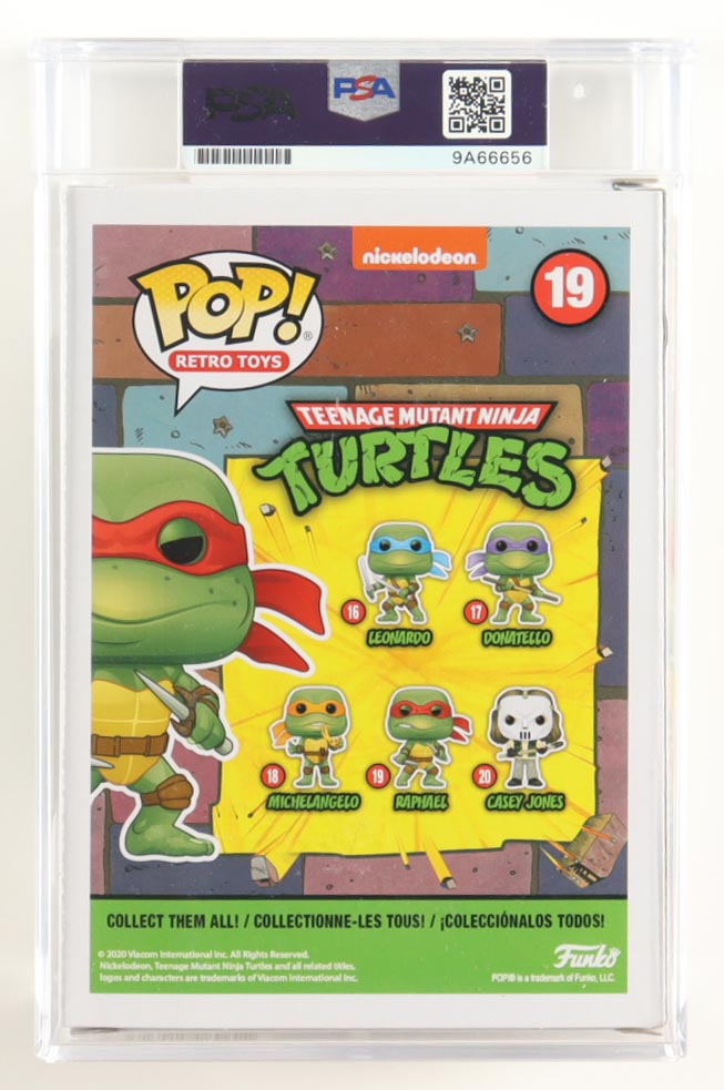 Kevin Eastman Signed "Teenage Mutant Ninja Turtles" #19 Raphael Funko Pop! Vinyl Figure with Hand-Drawn Sketch (PSA) at PristineAuction.com Kevin Eastman Signed "Teenage Mutant Ninja Turtles" #19 Raphael Funko Pop! Vinyl Figure with Hand-Drawn Sketch (PSA) at PristineAuction.com