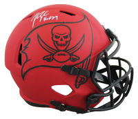 John Lynch Signed Buccaneers Full-Size Rave Alternate Speed Helmet Inscribed "HOF 21" (Beckett) at PristineAuction.com
