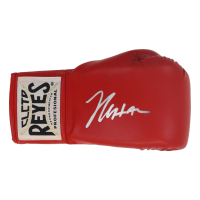 Julio Cesar Chavez Signed Cleto Reyes Boxing Glove (PSA) at PristineAuction.com