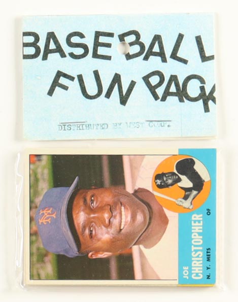 1963 Topps Baseball Card Fun Pack with (10) Cards at PristineAuction.com 1963 Topps Baseball Card Fun Pack with (10) Cards at PristineAuction.com