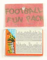1971 Topps Football Card Fun Pack with (10) Cards at PristineAuction.com
