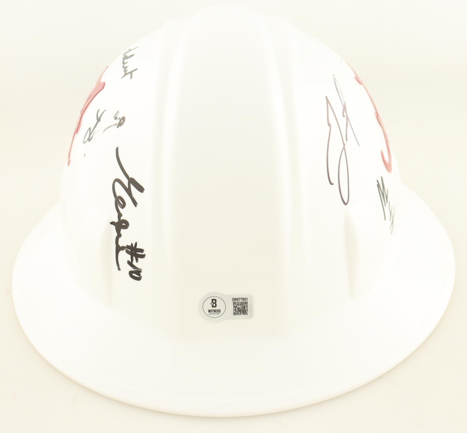 Alabama Crimson Tide Hard Hat Signed by (9) with Mark Sears, Chris Youngblood, Grant Nelson (JSA & Beckett) at PristineAuction.com Alabama Crimson Tide Hard Hat Signed by (9) with Mark Sears, Chris Youngblood, Grant Nelson (JSA & Beckett) at PristineAuction.com