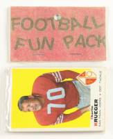 1969 Topps Football Card Fun Pack with (10) Cards at PristineAuction.com