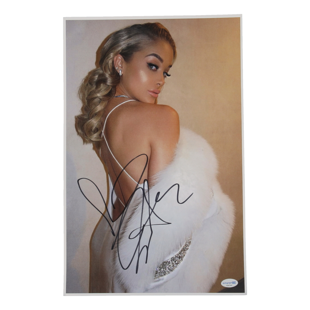 Jasmine Sanders Signed 11x17 Photo (ACOA) at PristineAuction.com