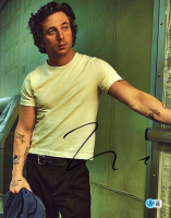Jeremy Allen White Signed "The Bear" 11x14 Photo (Beckett) at PristineAuction.com