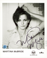 Martina McBride Signed 8x10 Photo (Beckett) at PristineAuction.com