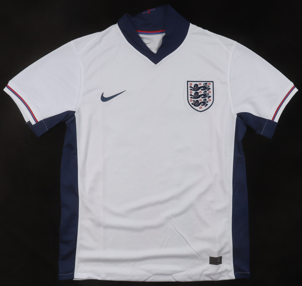 Cole Palmer Signed England Nike Authentic Jersey (Beckett) at PristineAuction.com Cole Palmer Signed England Nike Authentic Jersey (Beckett) at PristineAuction.com