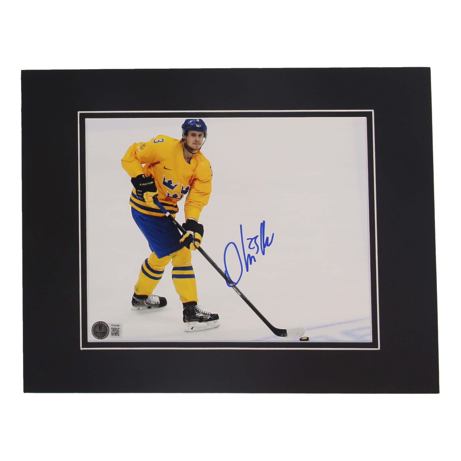 Oliver Ekman-Larsson Signed Team Sweden Custom Matted Photo Display (Beckett) at PristineAuction.com Oliver Ekman-Larsson Signed Team Sweden Custom Matted Photo Display (Beckett) at PristineAuction.com