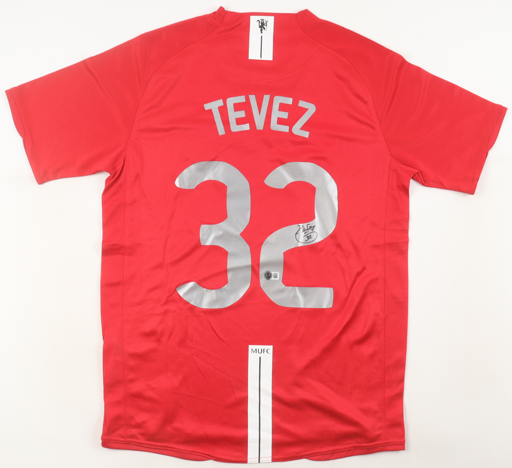 Carlos Tevez Signed Manchester City F.C. Nike Authentic Jersey (Beckett) at PristineAuction.com Carlos Tevez Signed Manchester City F.C. Nike Authentic Jersey (Beckett) at PristineAuction.com