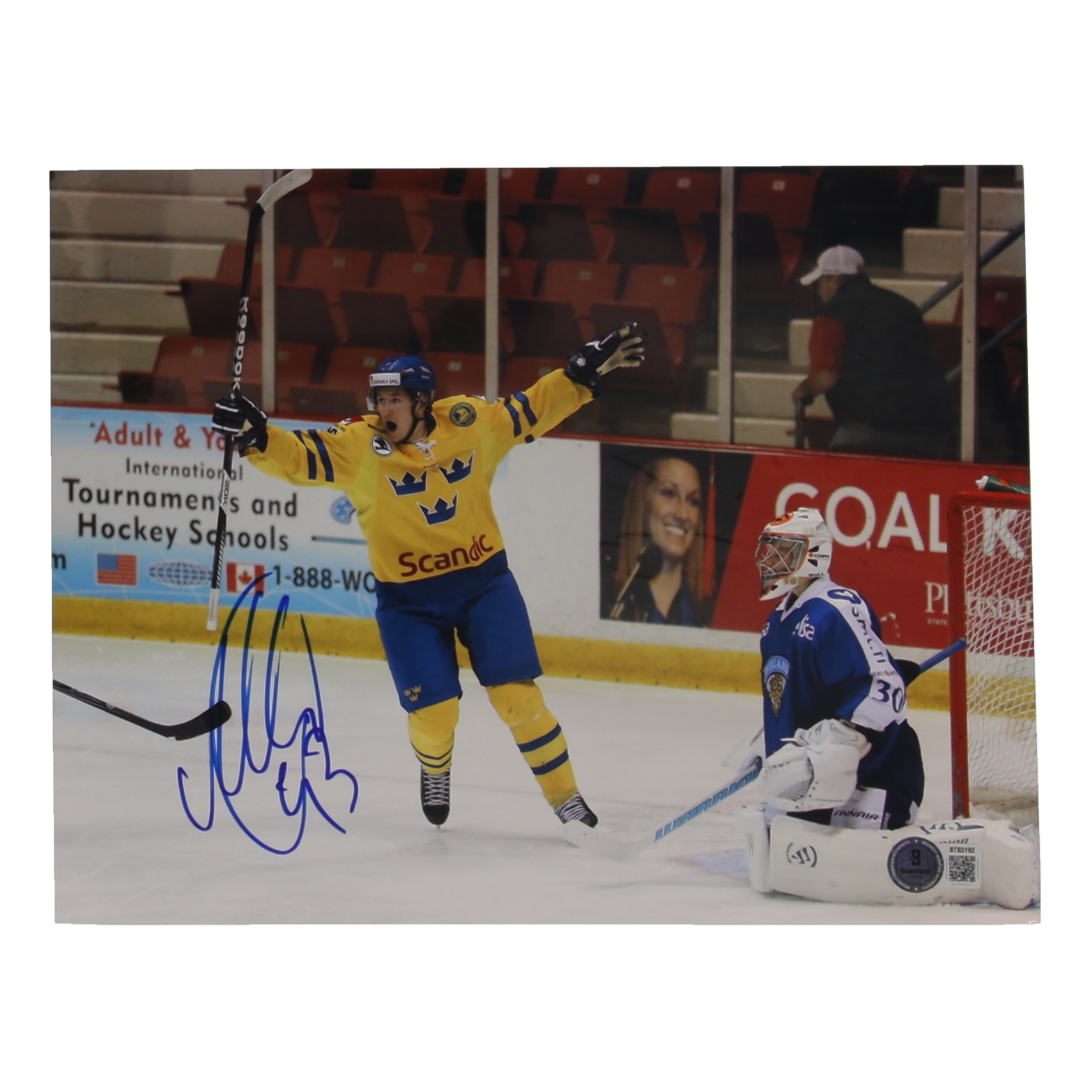 Mika Zibanejad Signed Team Sweden 8x10 Photo (Beckett) at PristineAuction.com Mika Zibanejad Signed Team Sweden 8x10 Photo (Beckett) at PristineAuction.com