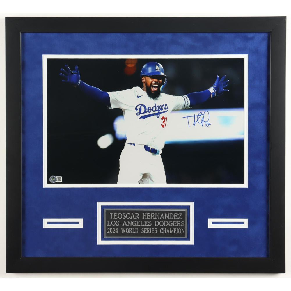 Teoscar Hernández Signed Dodgers Custom Framed Photo Display (Beckett) at PristineAuction.com