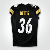 Jerome Bettis Signed Jersey (Beckett) at PristineAuction.com