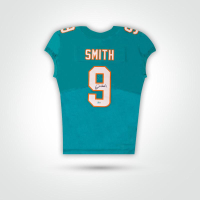 Jonnu Smith Signed Jersey (Beckett) at PristineAuction.com