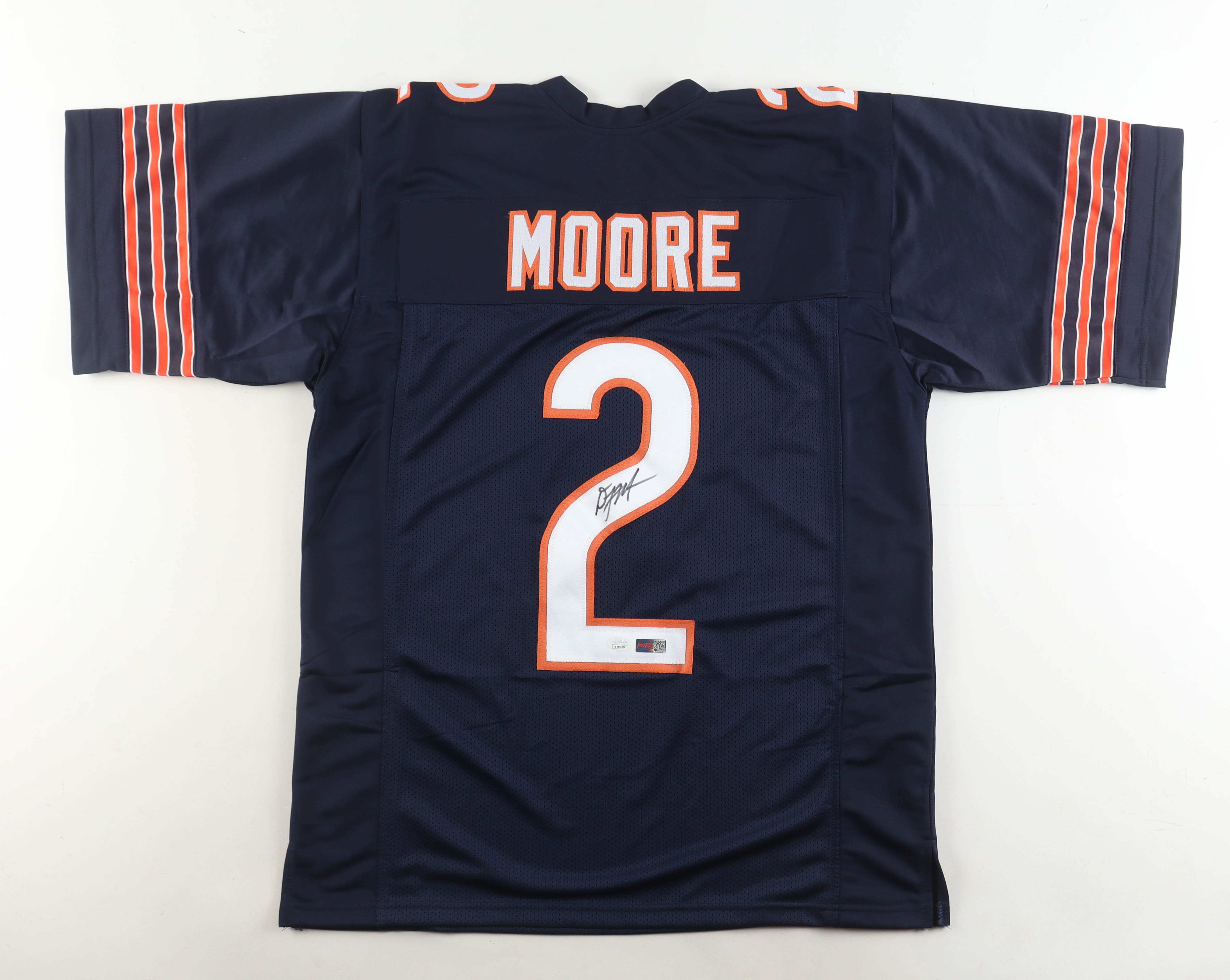 D. J. Moore Signed Jersey (JSA) at PristineAuction.com D. J. Moore Signed Jersey (JSA) at PristineAuction.com