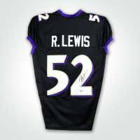 Ray Lewis Signed Jersey (Beckett) at PristineAuction.com