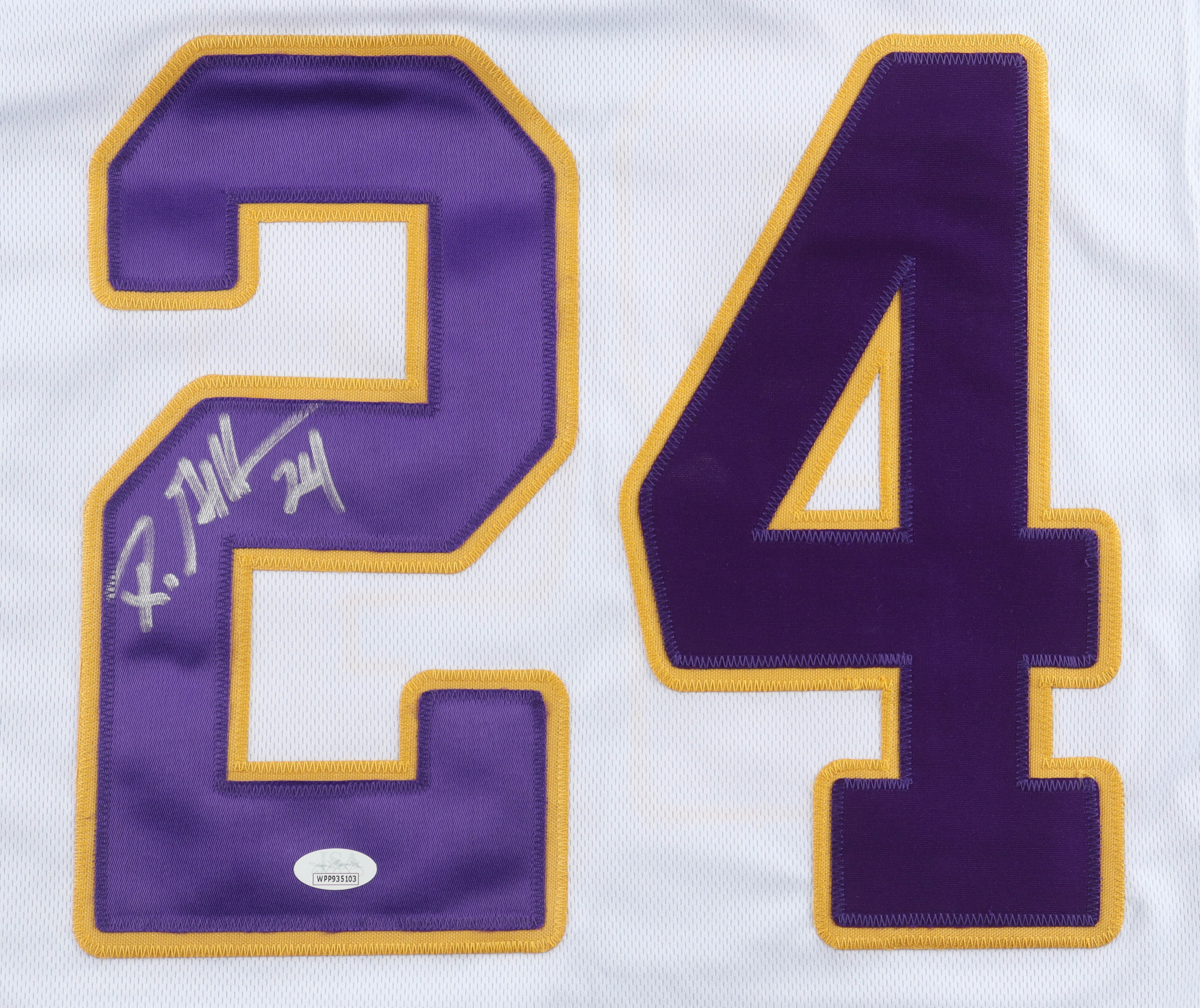 Robert Griffith Signed Jersey (JSA) at PristineAuction.com Robert Griffith Signed Jersey (JSA) at PristineAuction.com