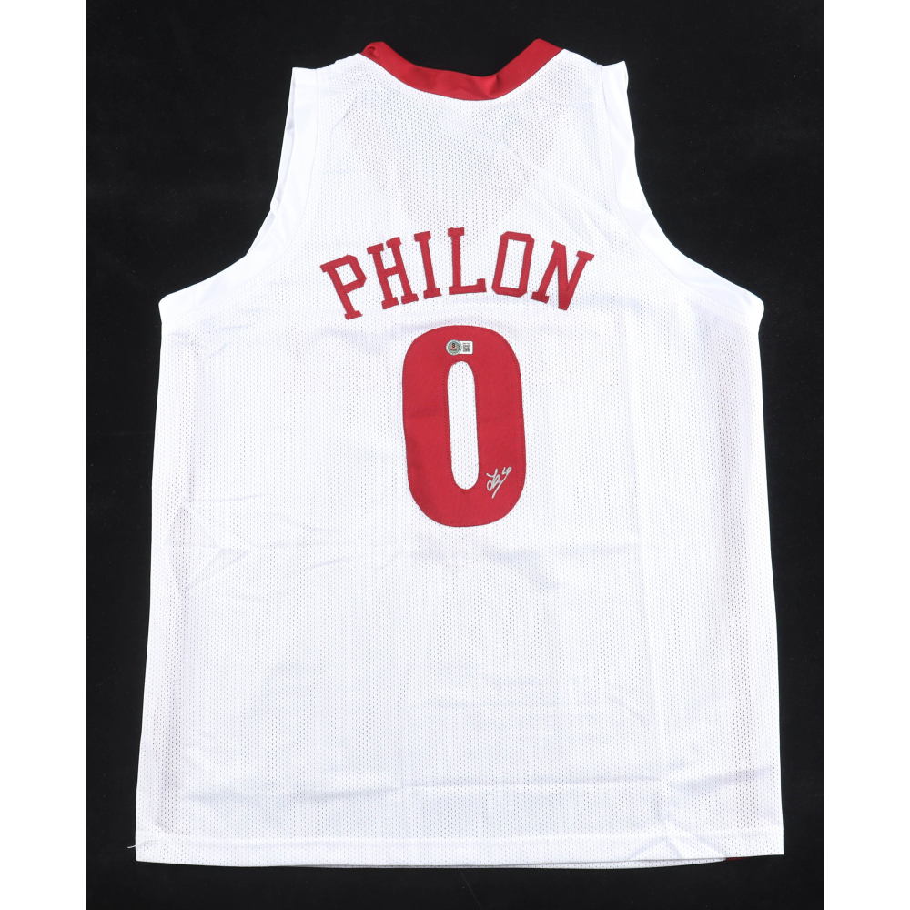 Labaron Philon Signed Jersey (Beckett) at PristineAuction.com